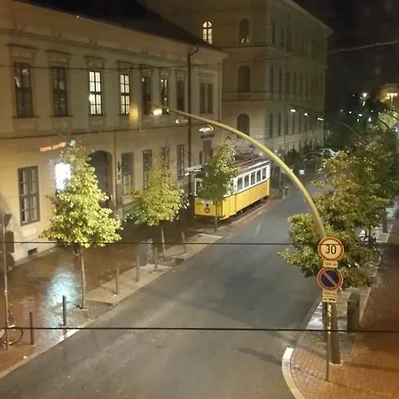 Nádor Apartman Dóm Panorámával *